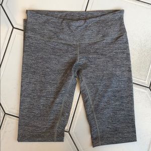 Lululemon Heather Grey 28” Wunder Under Tights